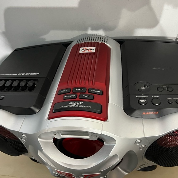 Sony Cd player Xplod Vintage boom box with mega bass - Picture 8 of 8